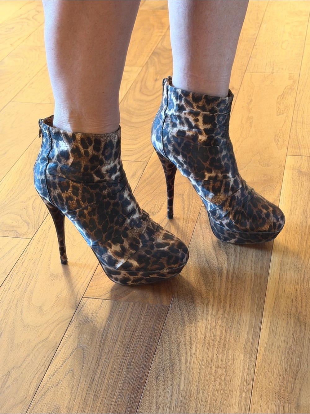2B Leopard Print Platform Ankle Boots - Womens High Heel Booties